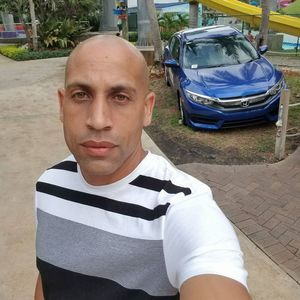 Meet your Posher, Alain